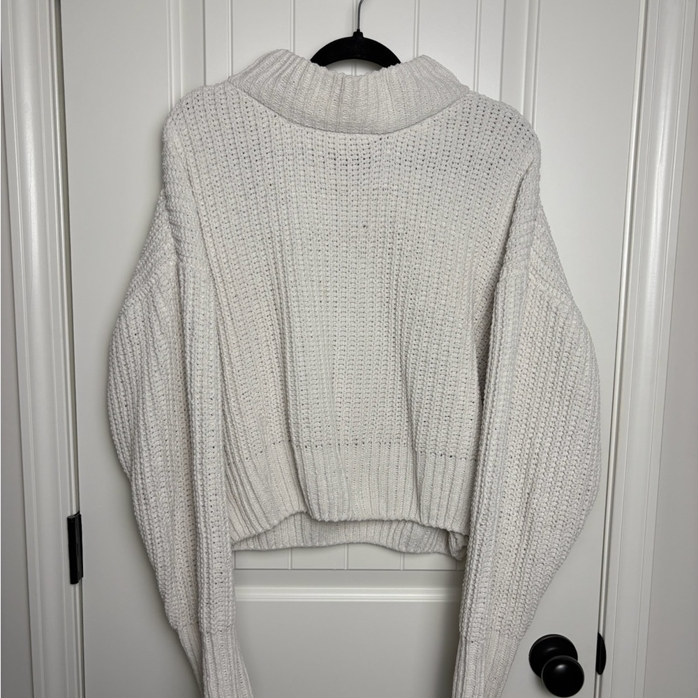 Cozy off white Knit Sweater - Relaxed Turtleneck